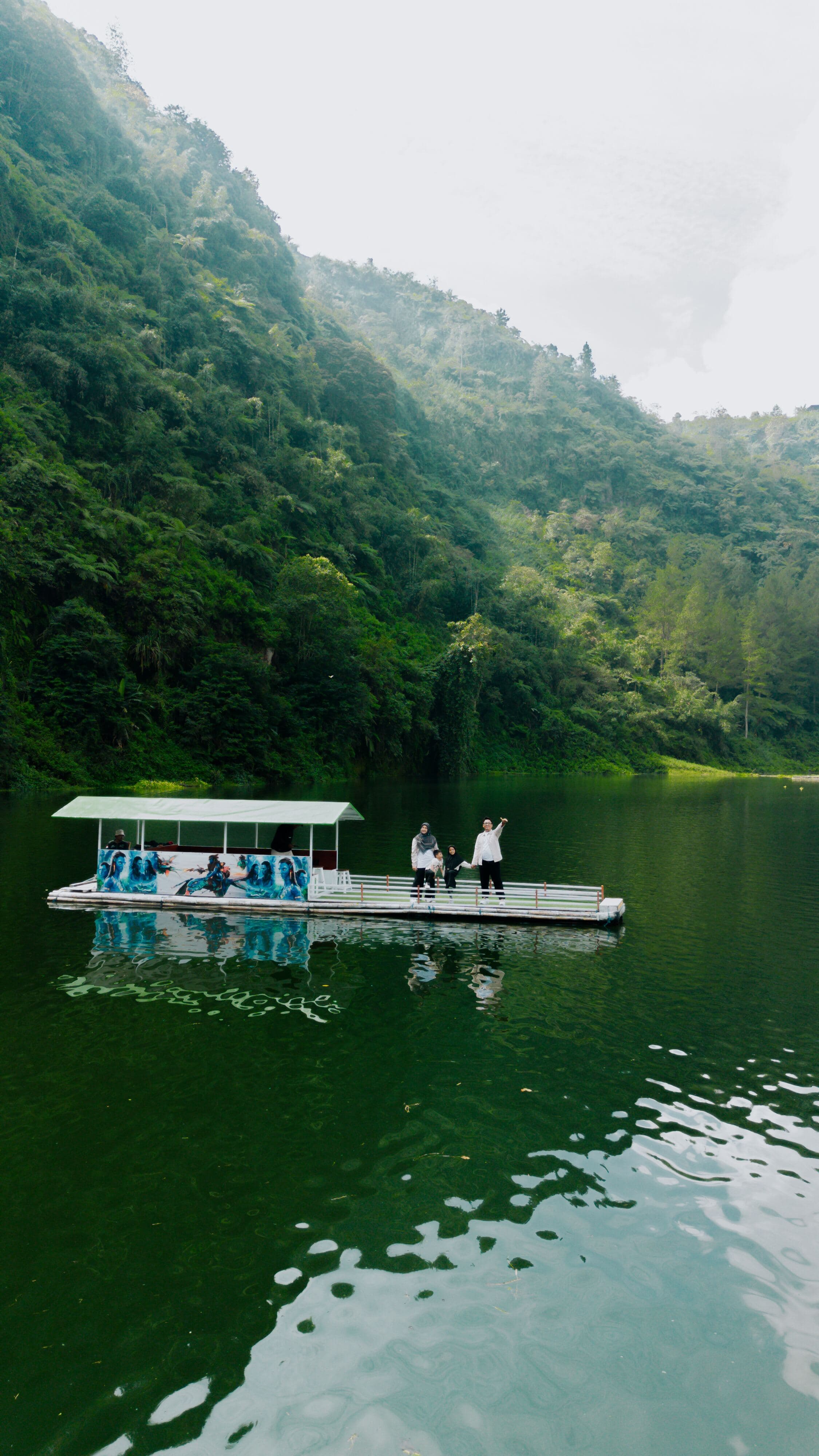 https://apiv2.easyticket.id/storage/destination/8b8bfcc5-b0df-4eec-8dab-04fe2112c050.jpeg