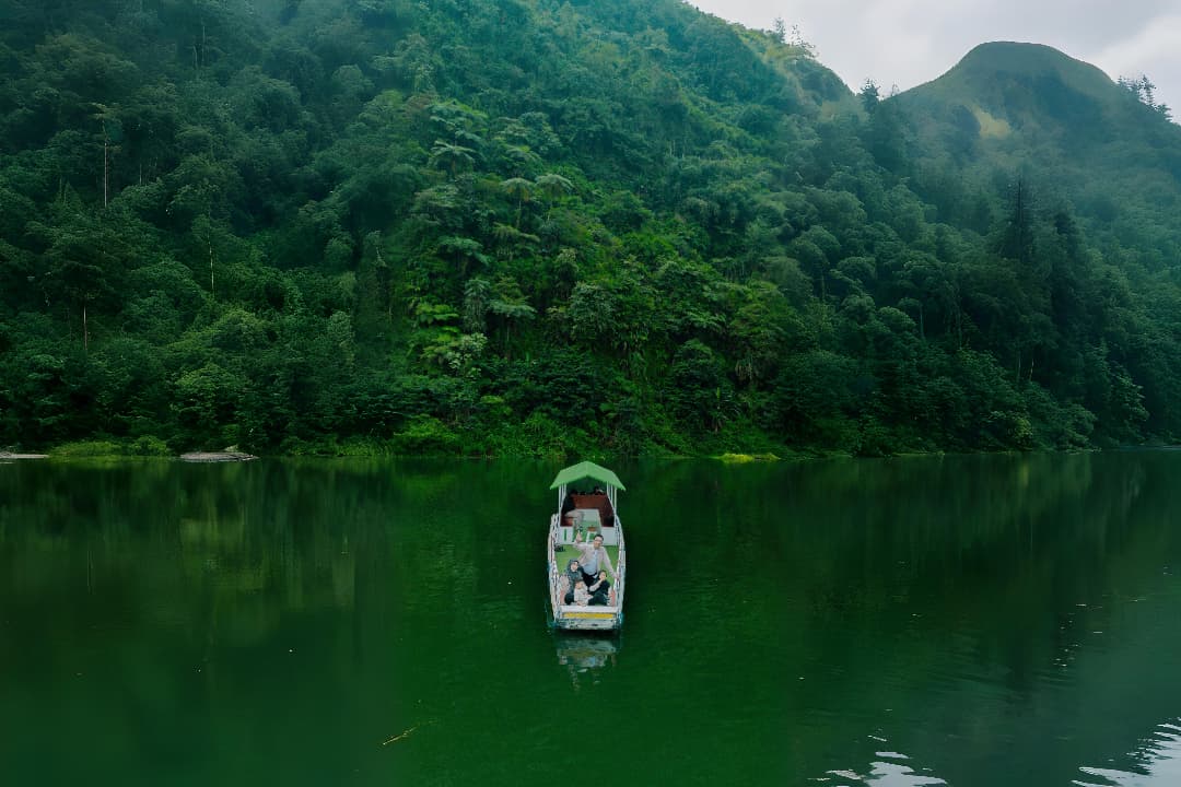 https://apiv2.easyticket.id/storage/destination/CDyFJKX1rt8ApJVs39MqrJcC837U0Fq586CkudcZ.jpg
